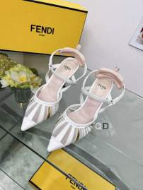 Picture of Fendi Shoes _SKUFendisz35-4285129.5cmGDT0141